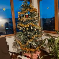 Albero di Natale innevato 180 cm con decorazioni d