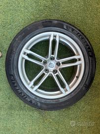 Porsche Macan gomme e cerchi originali 19”