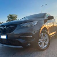 OPEL Grandland - AT8 (TOP)