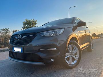OPEL Grandland - AT8