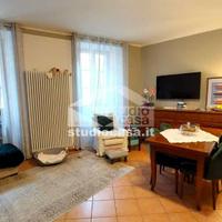 GRANDE APPARTAMENTO CON 2 CAMERE DA LETTO