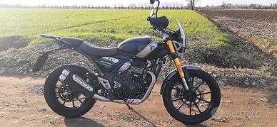 Triumph 400 X
