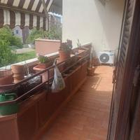 Trilocale con balcone gessate