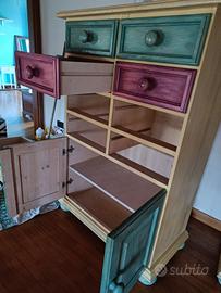 Mobile in legno stile country/rustico – €70