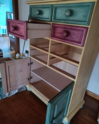 Mobile in legno stile country/rustico – €70