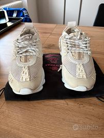 Versache chain reaction