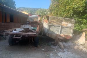 rimorchio agricolo e carro spandiletame