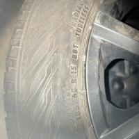 4 cerchioni e 2 gomme estive fiat punto