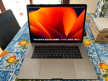 Macbook pro 15” touchbar