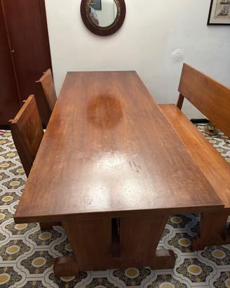 Tavolo legno massello con panca e 2 sedie