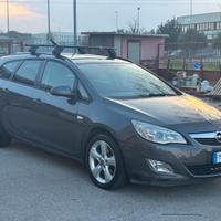 Opel Astra IDEALE X INEOPATENTATI