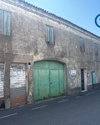 ABITAZIONE ACCOSTATA IN CENTRO A SOLESINO