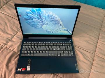Lenovo IdeaPad 3 15ADA05 15.6"  AMD Ryzen 7 3700U