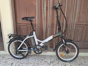 E-Bike pieghevole Argento Piuma S