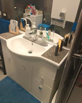 MOBILE BAGNO