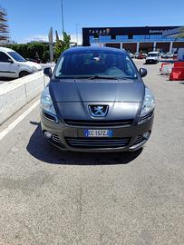 Peugeot 5008 anno 2010