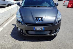 Peugeot 5008 anno 2010