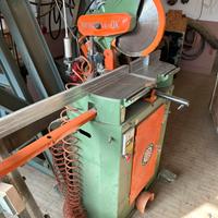 Troncatrice da legno