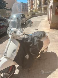 Vespa super gts 300 hpe