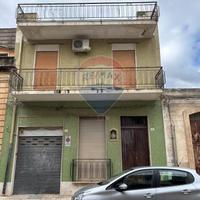 Casa Semindipendente - Floridia