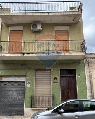 Casa Semindipendente - Floridia
