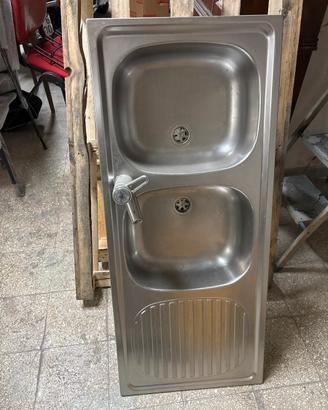 Lavello due vasche 117 cm