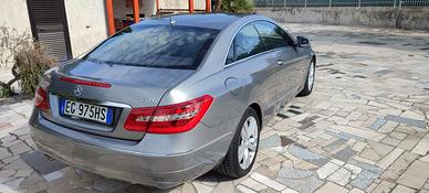 Mercedes Classe E Coupè 220