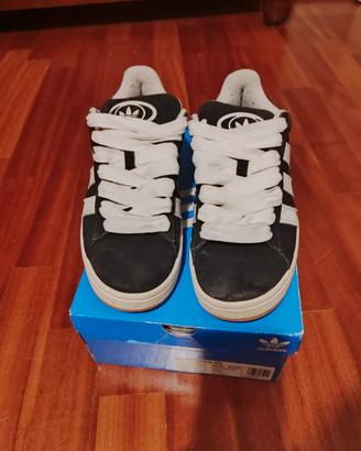 Adidas Campus 00s