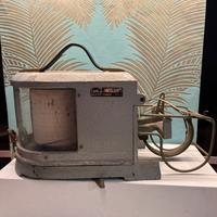 antico termoigrografo o manografo portatile
