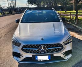 MERCEDES Classe B200d AMG PREMIUM+TETTO+LUCI+NIGHT