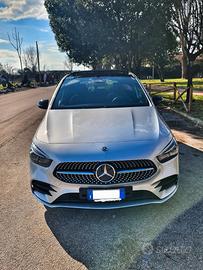 MERCEDES Classe B200d AMG PREMIUM+TETTO+LUCI+NIGHT