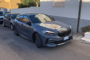 Bmw serie 1 118I - F40