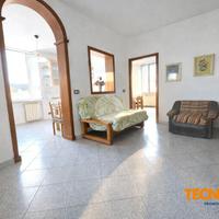 4 LOCALI A LA SPEZIA