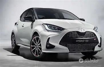 Ricambi toyota yaris 2023
