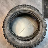 Gomme e mousse enduro