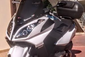 Scooter Kymco downtown 300i