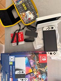 Nintendo switch OLED +Mario Kart 8+custodia