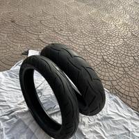 Gomme moto 