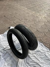 Gomme moto 