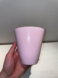 Porta vaso in ceramica rosa
