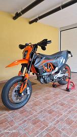 Ktm 690 smc-r
