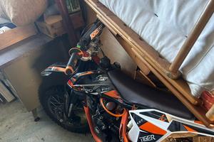 Moto cross kxd pro 110cc.