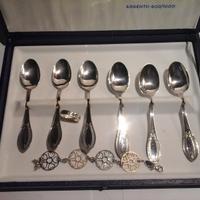 Oggetti e monili in argento