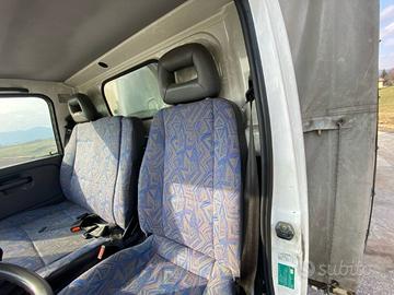 SEDILI ANTERIORI PER CABSTAR TL0 ANNO 2000