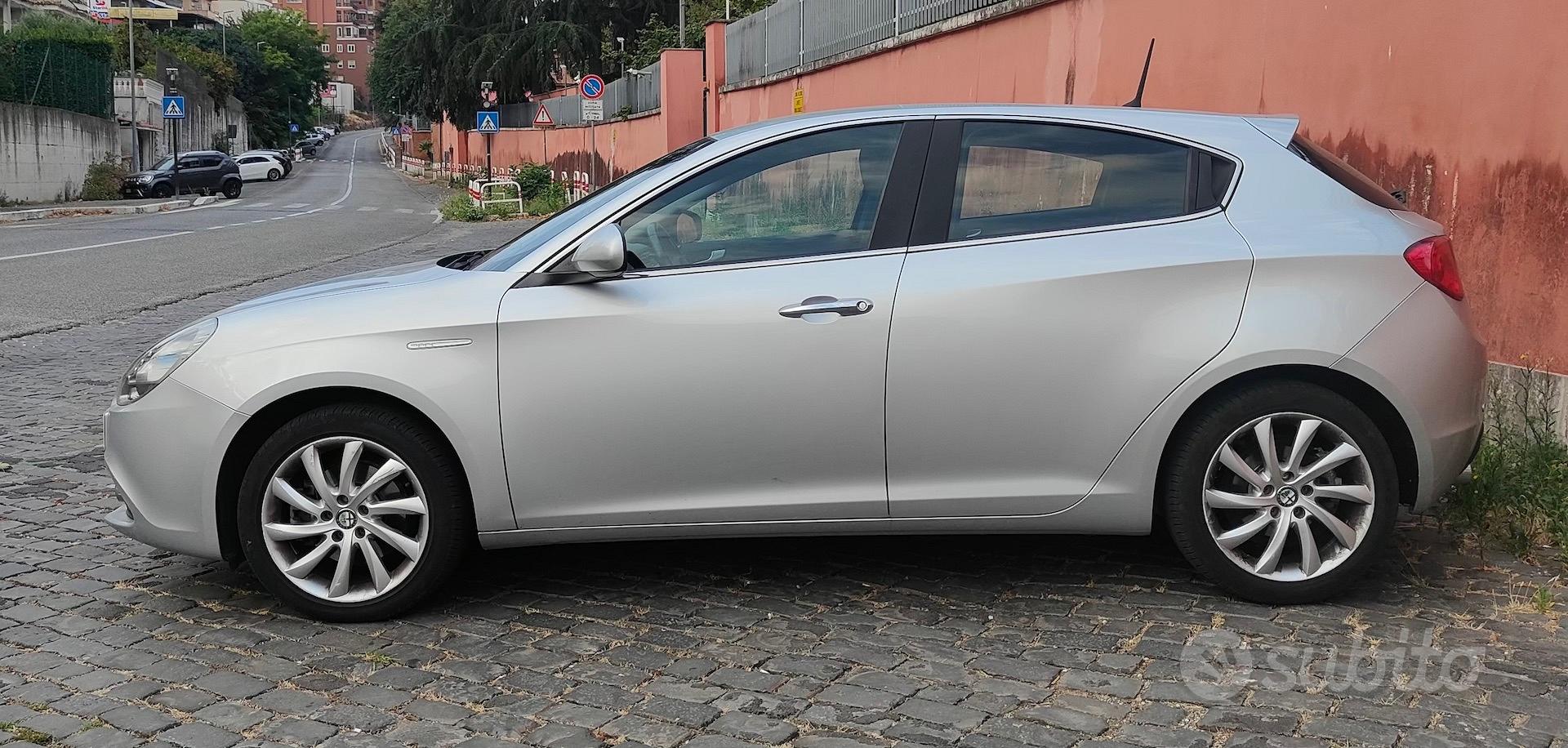 Alfa Romeo Giulietta 2015 photo 4