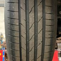 Pneumatici Hankook 235/55 R18 100V nuove