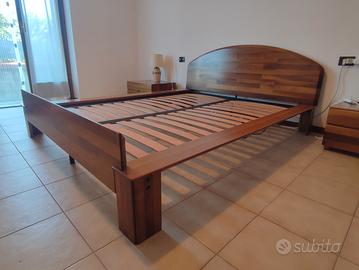 letto matrimoniale in noce