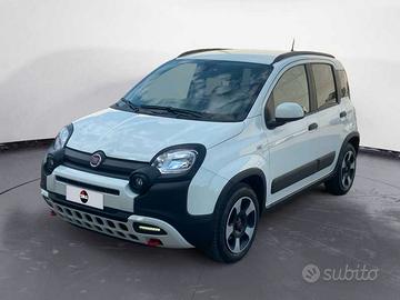 FIAT Panda 1.0 hybrid City Cross s&s 70cv 5p.ti