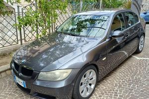 Auto BMW 320d