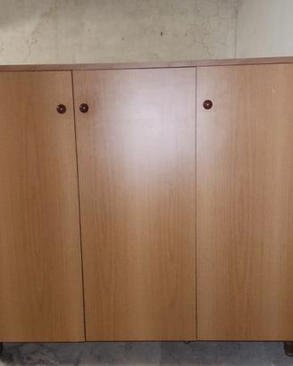 Mobile in legno